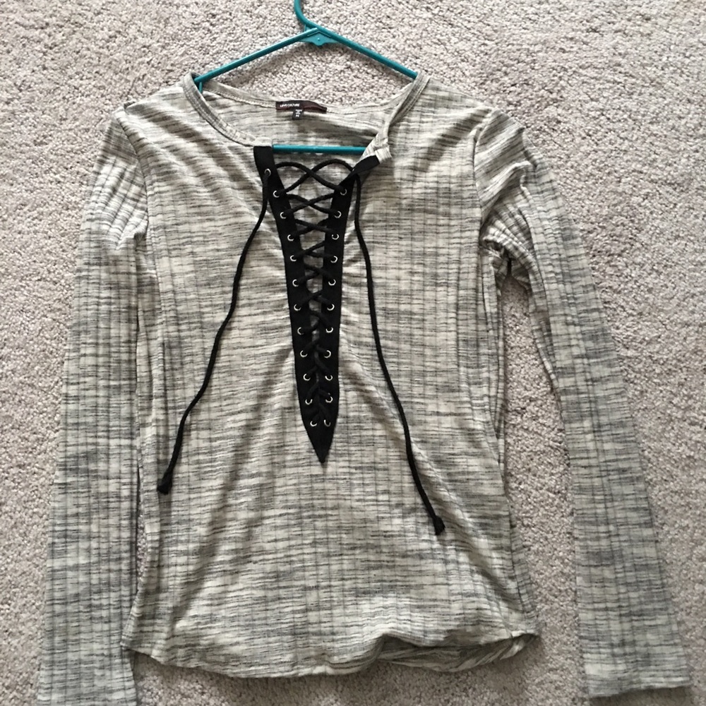 Grey Love Culture top